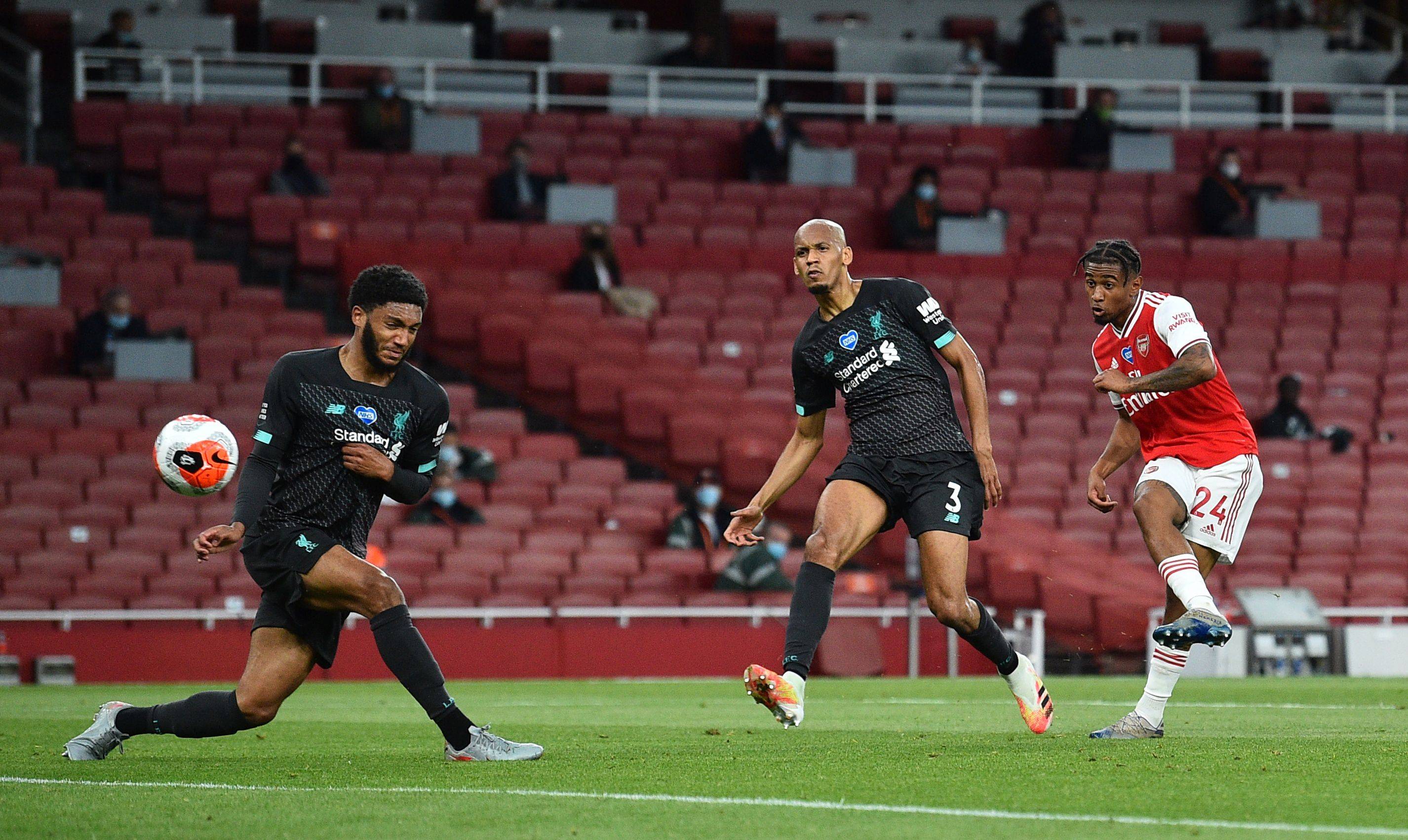 这使得他在 这使得他在